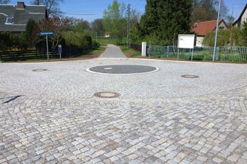 Kreisverkehrsplatz Oberhermsdorf